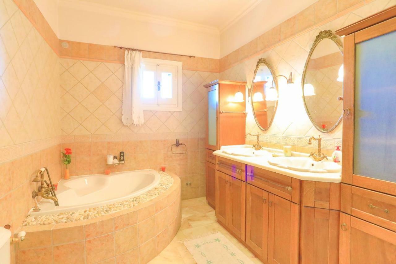 Villa Eftihia Nymfai Ngoại thất bức ảnh